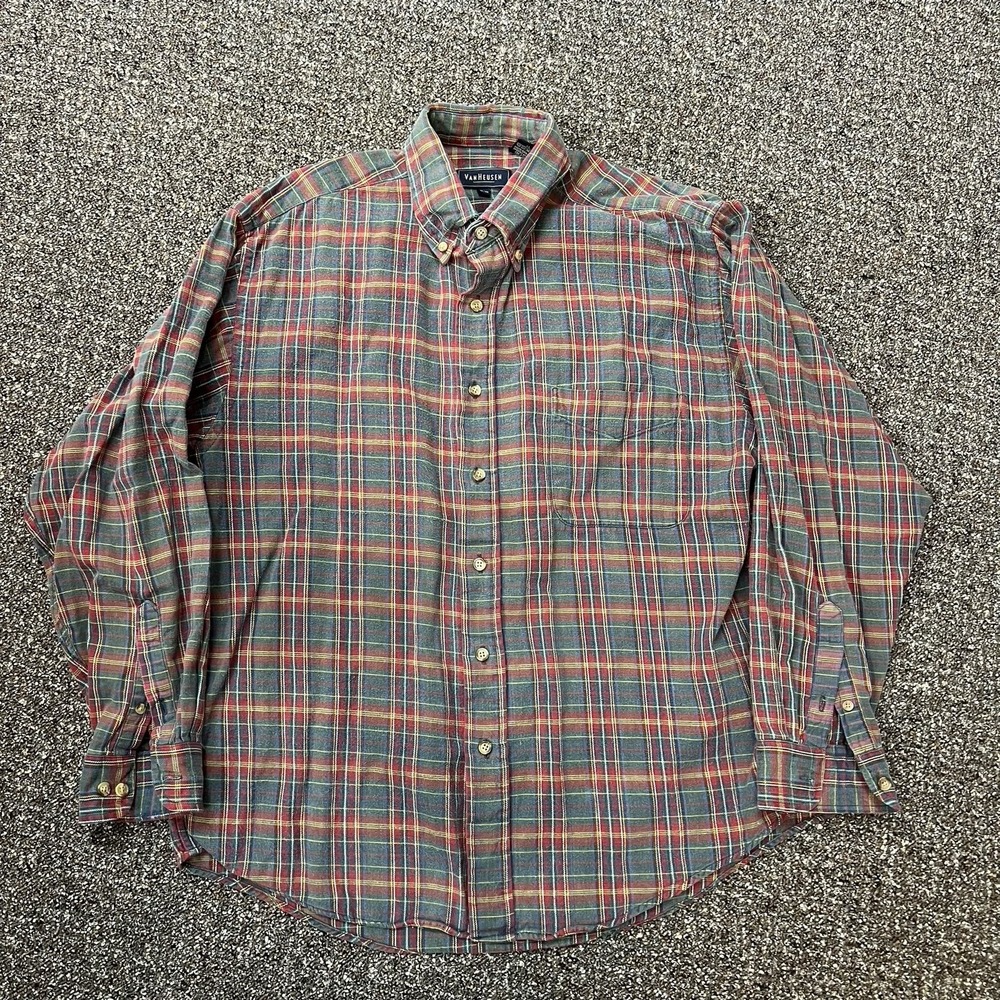 Van Heusen Button Down Flannel Shirt Green Vintage 2000s Size Medium Long Sleeve